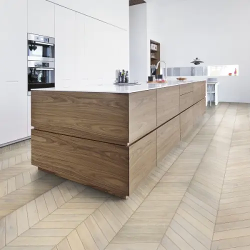 Масла и лаки для дерева TimberCare лак на акриловой основе timbercare pro aqua varnish, шелковисто-матовый, 2,5л