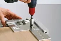 Универсальная фурнитура Мебельная фурнитура универсальная фурнитура